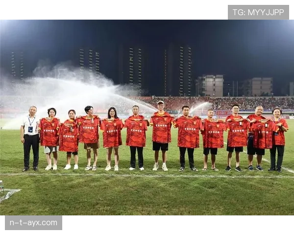 Vini Jr.强调足球的团结与希望力量，积极传递正能量